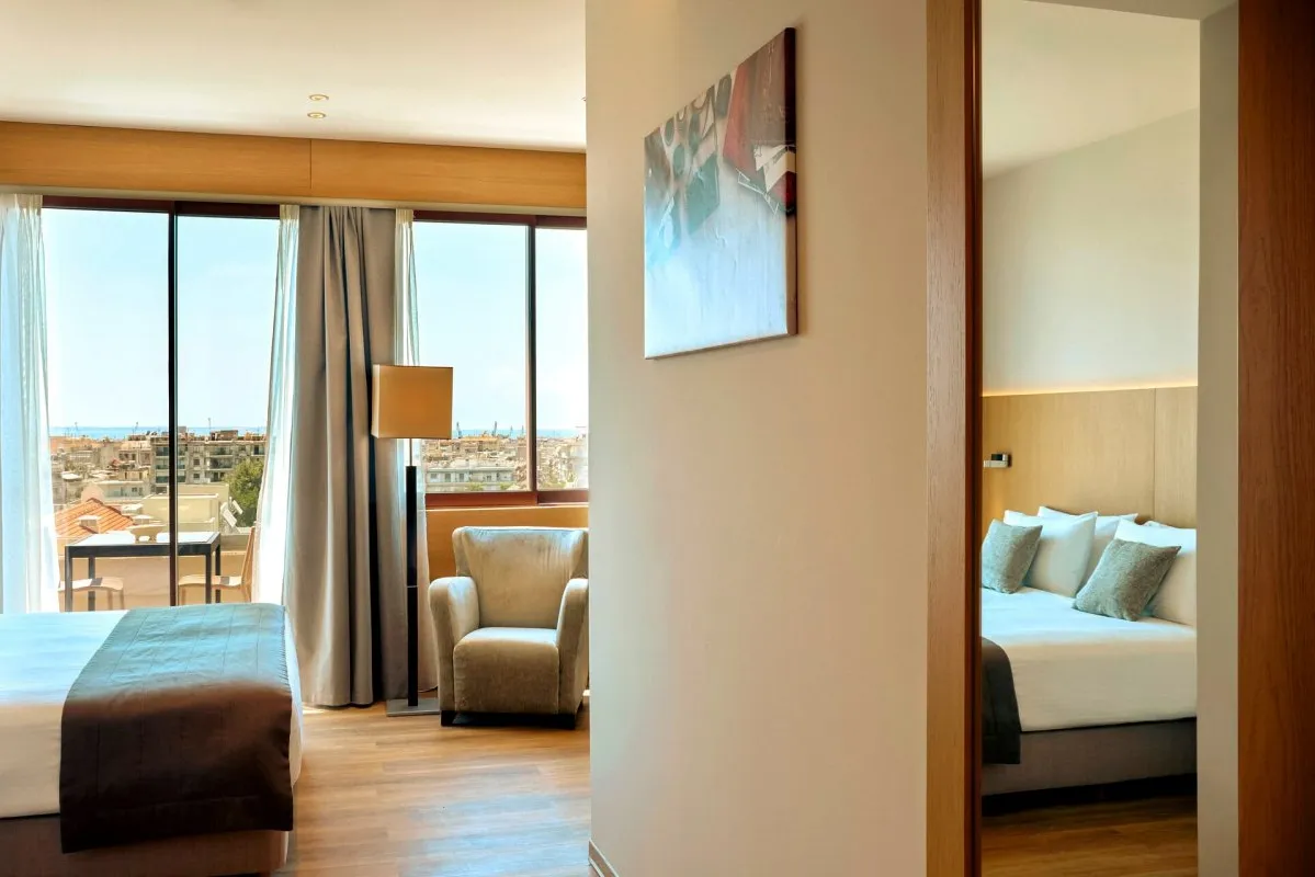 Нова година в ГЪРЦИЯ – СОЛУН – хотел "ZEUS Thessaloniki Lazart" 5* – 3 нощувки – СПЕЦИАЛНО ПРЕДЛОЖЕНИЕ!, снимка 4 от 12